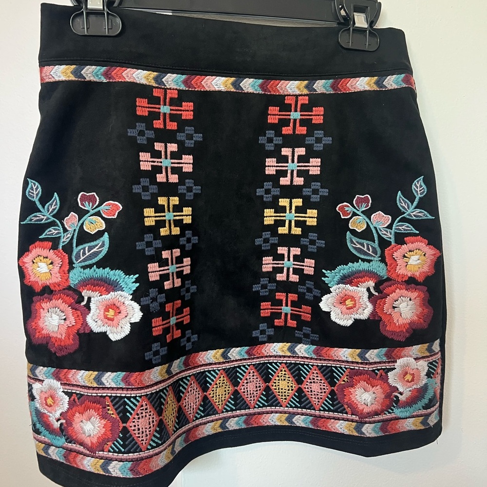 Embroidered Black Skirt with Floral Design